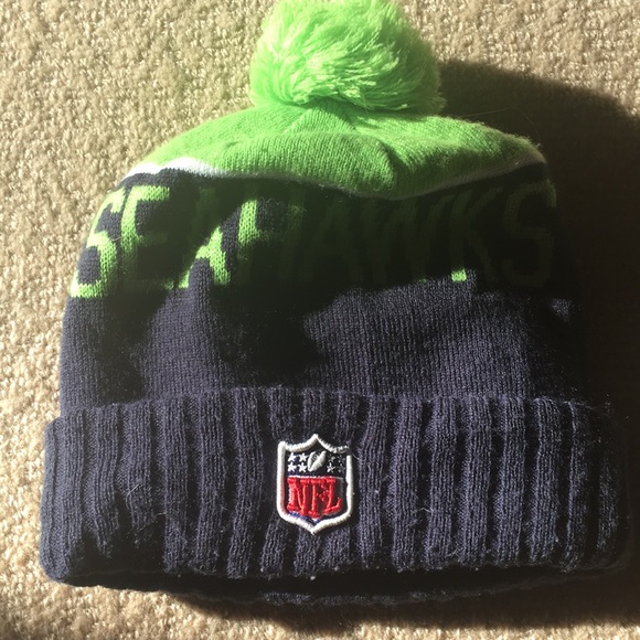 Seattle Seahawks hat - Picture 3 of 3